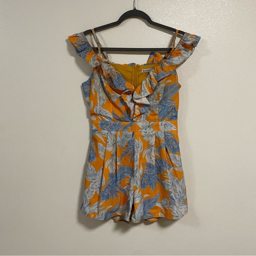 Chicways off the shoulder floral print romper Size Medium